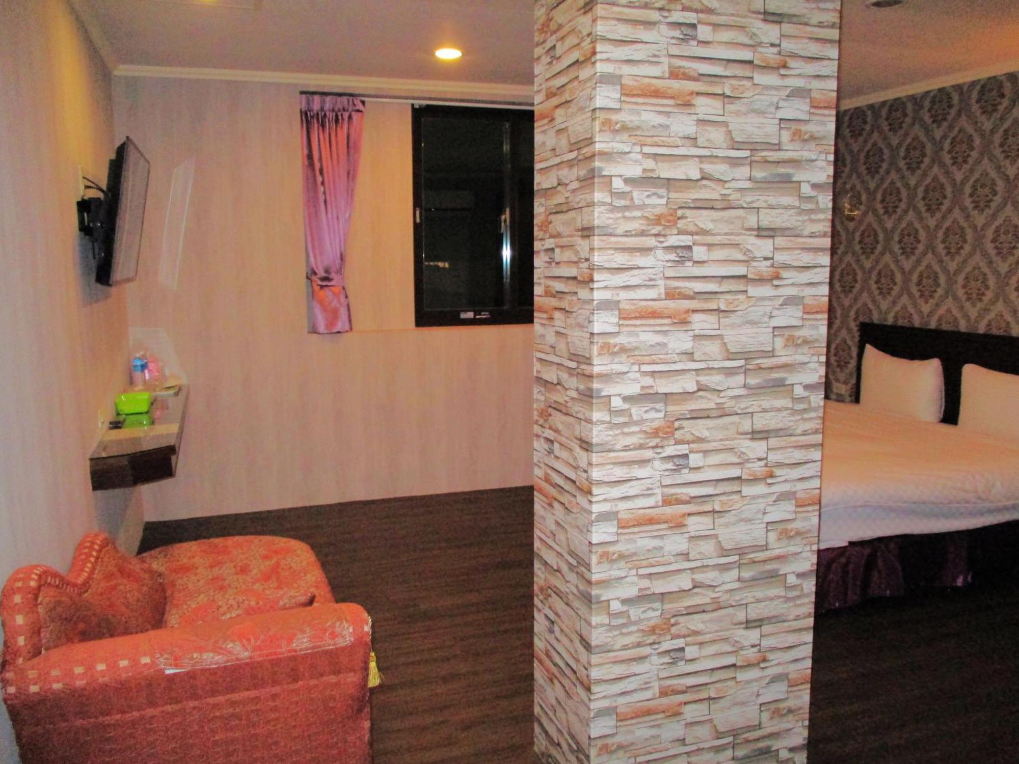 欣悅商務旅店 Otel Toufen Dış mekan fotoğraf
