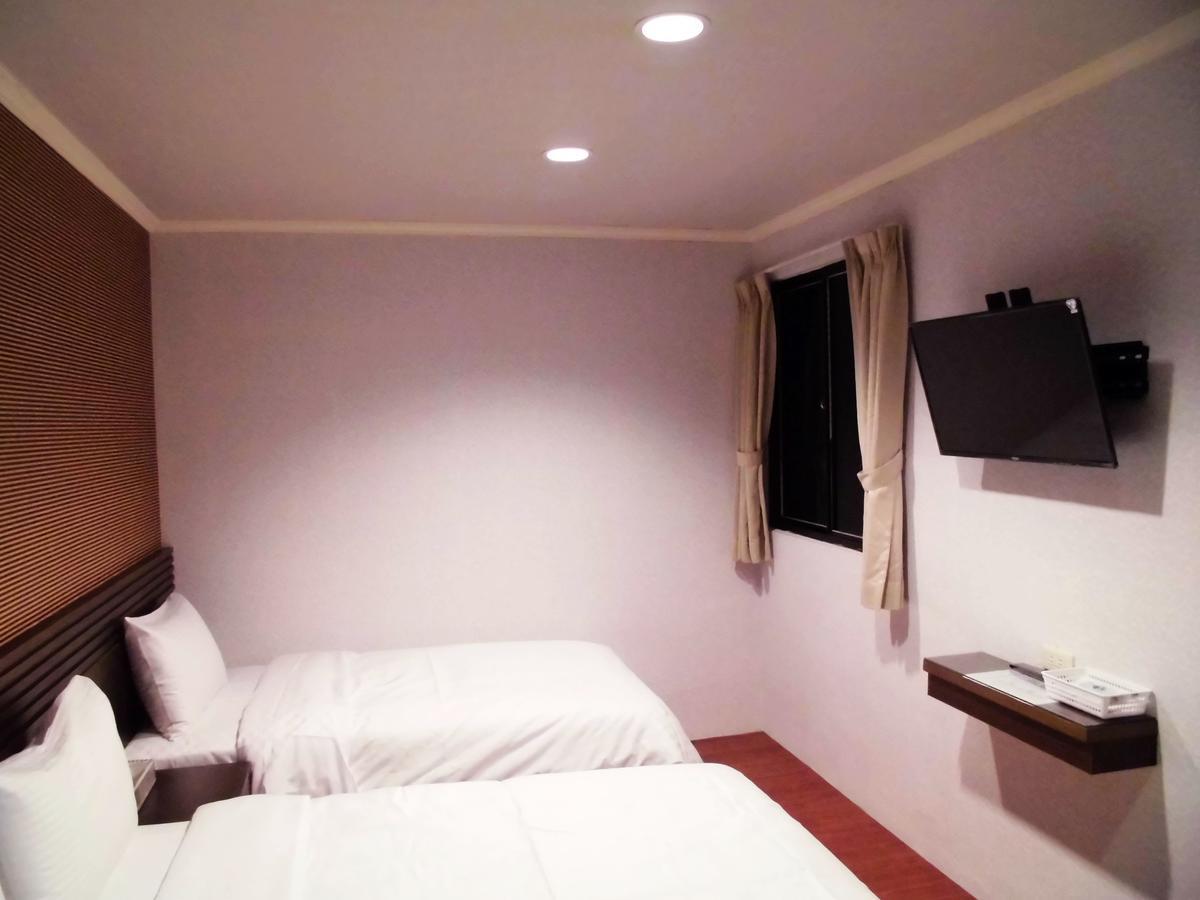 欣悅商務旅店 Otel Toufen Dış mekan fotoğraf
