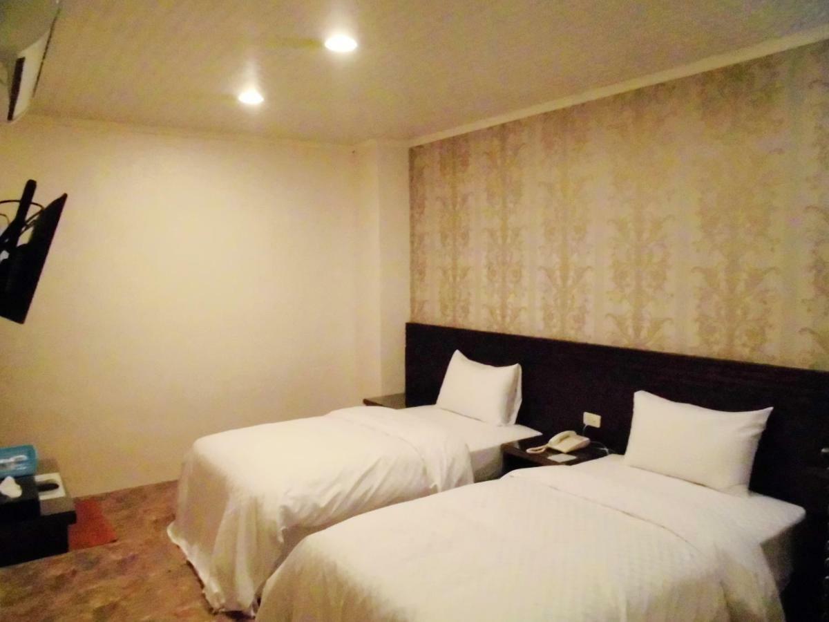 欣悅商務旅店 Otel Toufen Dış mekan fotoğraf