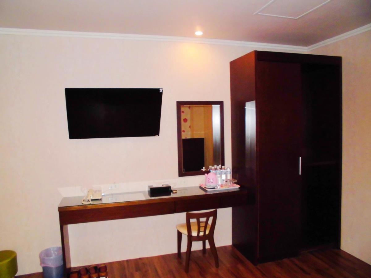 欣悅商務旅店 Otel Toufen Dış mekan fotoğraf